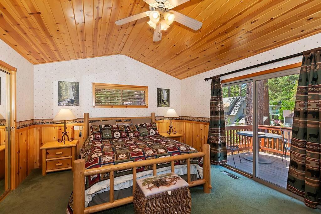 ビッグ・ベアー・レイク Teakwood - 3-Br Spa, Fire Pit, Quiet, Ac, Centrally Locatedヴィラ エクステリア 写真
