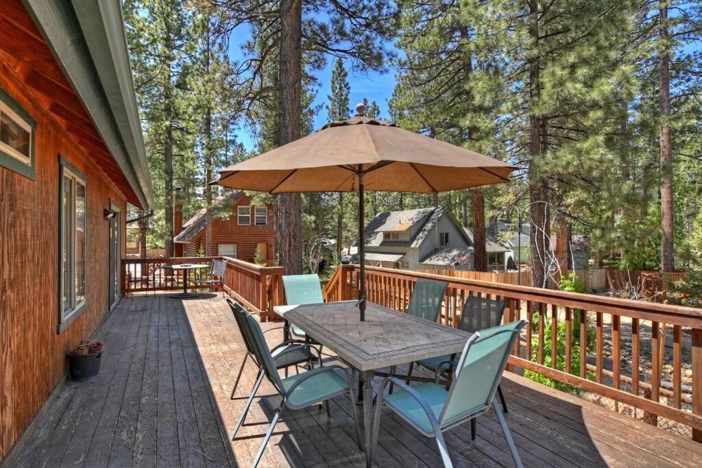 ビッグ・ベアー・レイク Teakwood - 3-Br Spa, Fire Pit, Quiet, Ac, Centrally Locatedヴィラ エクステリア 写真