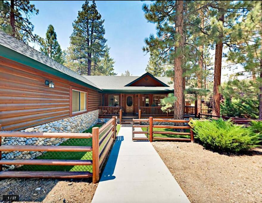 ビッグ・ベアー・レイク Teakwood - 3-Br Spa, Fire Pit, Quiet, Ac, Centrally Locatedヴィラ エクステリア 写真